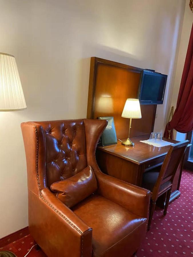 Hotel Kaiser Franz Josef Millstatt Exteriér fotografie